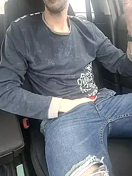 Snapshot of Danny_boy83 chatting on March 1, 2:19 pm Danny boy83 online show from March 1, 2:19 pm