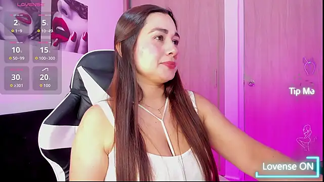 saray mendozaa online show from March 6, 11:12 pm