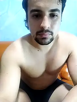 Snapshot of AxelWhitte chatting on February 16, 6:04 pm AxelWhitte online show from February 16, 6:04 pm