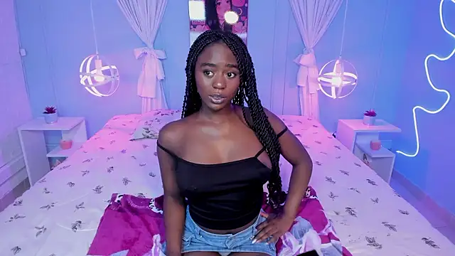 Snapshot of naomi_campell chatting on February 22, 5:55 pm naomi campell online show from February 22, 5:55 pm