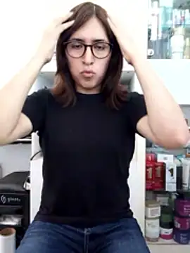 Snapshot of Eide-26 chatting on March 4, 4:24 pm Eide-26 online show from March 4, 4:24 pm