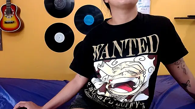 Snapshot of juliette18rose chatting on May 30, 7:55 pm juliette18rose online show from May 30, 7:55 pm