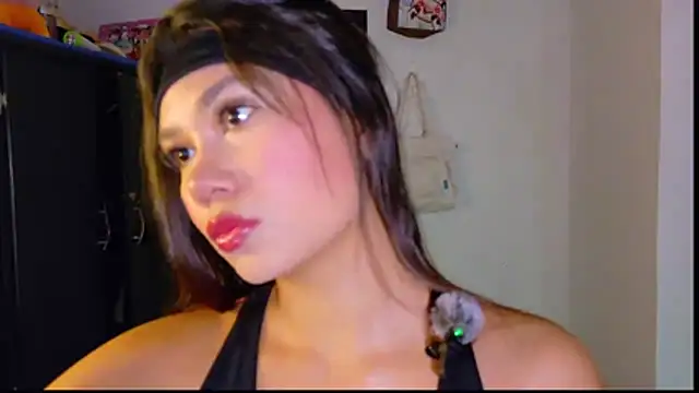 Wendy Mills  online show from February 14, 2:41 am