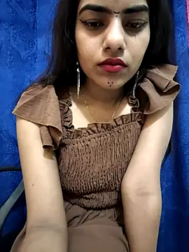 Alisha Babyy online show from April 19, 4:12 am