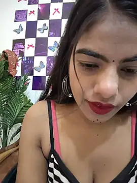 Snapshot of Alisha_Babyy chatting on July 3, 3:24 am Alisha Babyy online show from July 3, 3:24 am
