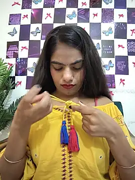Snapshot of Alisha_Babyy chatting on July 16, 3:01 am Alisha Babyy online show from July 16, 3:01 am