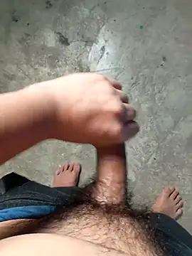 Snapshot of Damilalo chatting on February 15, 1:41 pm Damilalo online show from February 15, 1:41 pm