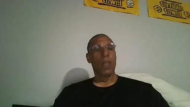 swimmer2496 online show from May 31, 1:14 am