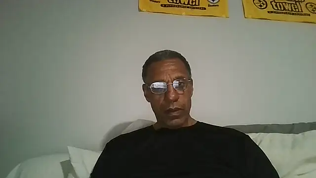 swimmer2496 online show from June 21, 2:03 am