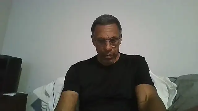 swimmer2496 online show from June 29, 2:18 am