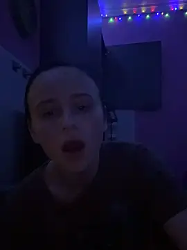 Snapshot of Alis_Roxy chatting on February 28, 1:06 am Alis Roxy online show from February 28, 1:06 am