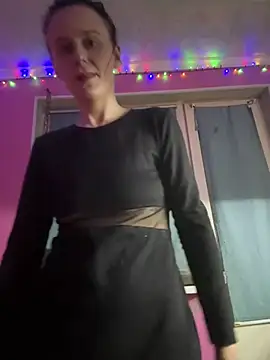 Snapshot of Alis_Roxy chatting on March 1, 3:19 am Alis Roxy online show from March 1, 3:19 am