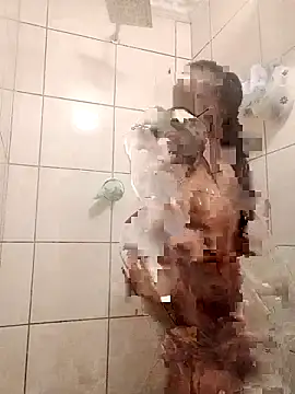 01Wetlips online show from February 5, 7:51 pm