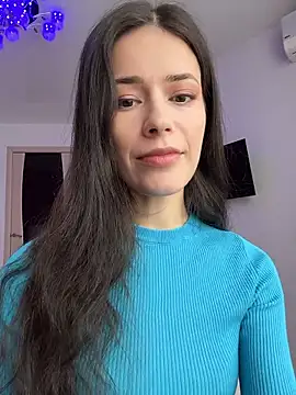 MissBellaMills online show from January 19, 8:07 am