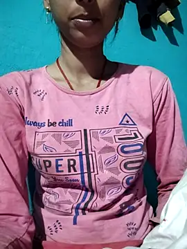 Juli cut online show from February 11, 4:12 pm