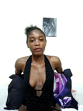Snapshot of Silk_Hennessy chatting on February 28, 1:39 am Silk Hennessy online show from February 28, 1:39 am