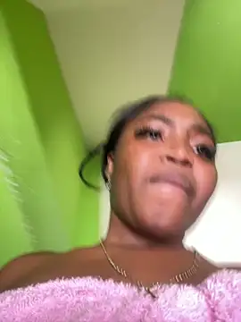 Snapshot of Dominicvincell chatting on February 27, 7:58 pm Dominicvincell online show from February 27, 7:58 pm