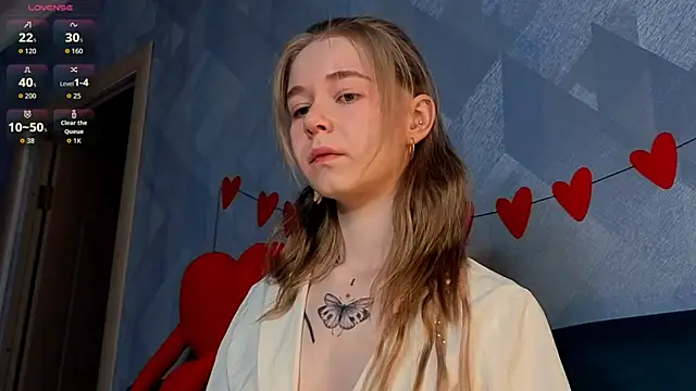 Snapshot of Austeja_Ona chatting on May 15, 6:26 pm Austeja Ona online show from May 15, 6:26 pm