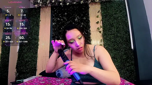 AmberAddamss online show from February 25, 1:10 pm