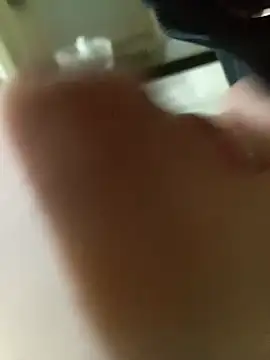 Snapshot of Playman_19 chatting on February 7, 12:03 am Playman 19 online show from February 7, 12:03 am