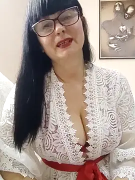 AliceSwan57 online show from February 12, 5:30 pm