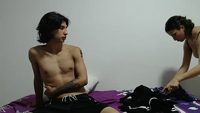 NezhandScyla online show from April 15, 3:35 am