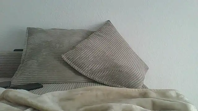 Noira xxx online show from April 15, 7:37 am