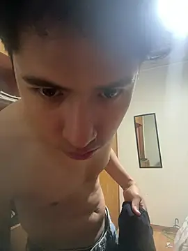 Jleonardolr online show from January 19, 1:31 am