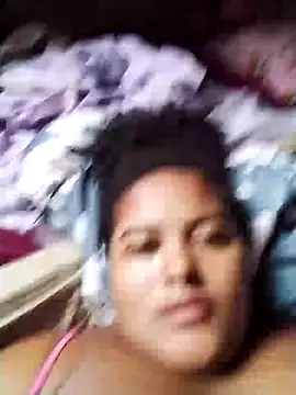 Snapshot of vaniyna chatting on February 27, 10:15 am vaniyna online show from February 27, 10:15 am