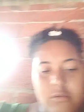 Snapshot of vaniyna chatting on March 3, 10:54 am vaniyna online show from March 3, 10:54 am