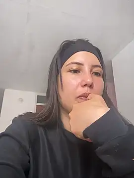 Snapshot of Sweet_t3Em chatting on May 15, 6:59 pm Sweet t3Em online show from May 15, 6:59 pm