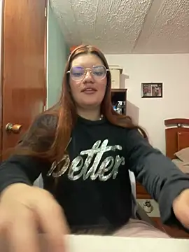 Vixroy7 online show from April 5, 1:19 pm