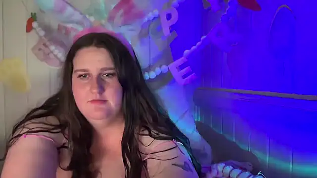 xopeachybaby online show from April 3, 12:47 pm