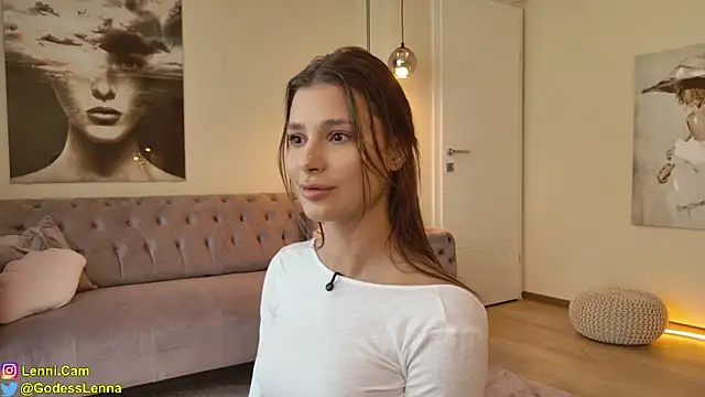 Snapshot of Lenna_Godess chatting on February 14, 8:22 am Lenna Godess online show from February 14, 8:22 am