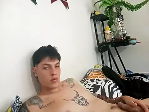 blackninja66 online show from May 6, 2:33 pm