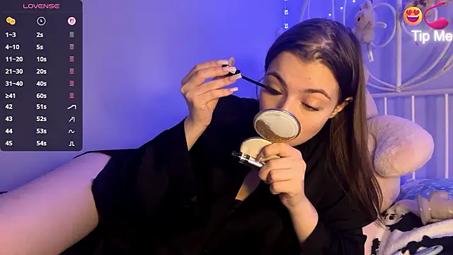 Snapshot of MistressBabe chatting on February 7, 6:11 pm MistressBabe online show from February 7, 6:11 pm