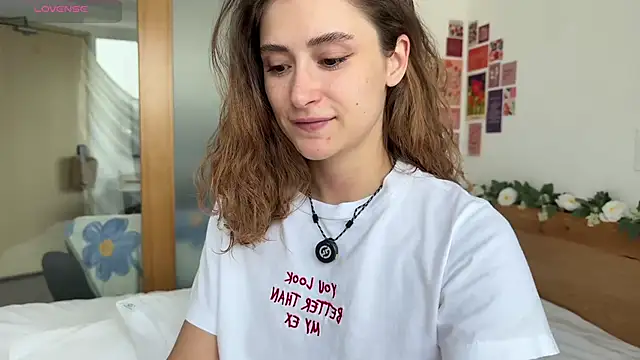 cutiemari online show from April 5, 4:31 am