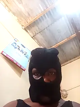 Snapshot of Blueberry23cupcake chatting on February 2, 8:24 am Blueberry23cupcake online show from February 2, 8:24 am