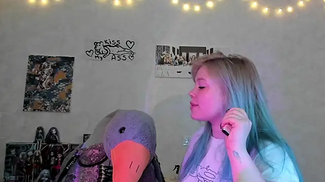 Lulu Di online show from June 10, 8:52 pm