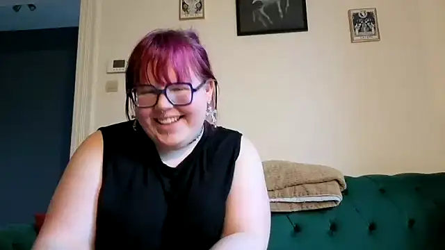 ProfaneHekate online show from February 1, 3:10 pm