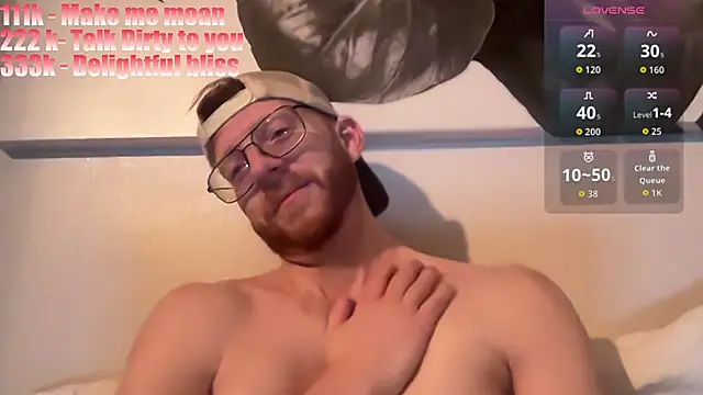 Snapshot of Gingerxl8 chatting on February 22, 4:05 pm Gingerxl8 online show from February 22, 4:05 pm