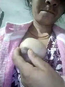 Snapshot of Nasrjfjfjy5578 chatting on February 23, 10:51 pm Nasrjfjfjy5578 online show from February 23, 10:51 pm