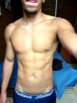 Snapshot of Sfd05 chatting on February 7, 5:27 pm Sfd05 online show from February 7, 5:27 pm