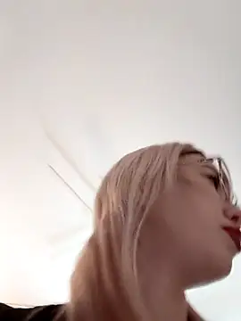 nottouchy online show from January 19, 11:36 am