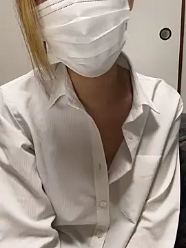 Snapshot of yui__yuichan chatting on March 3, 4:51 am yui yuichan online show from March 3, 4:51 am