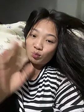 Lyn-be99 online show from March 11, 1:55 am