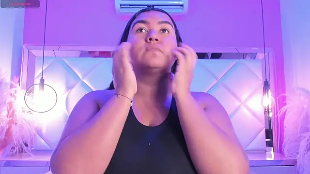 Dojaaiisha online show from April 14, 1:00 am