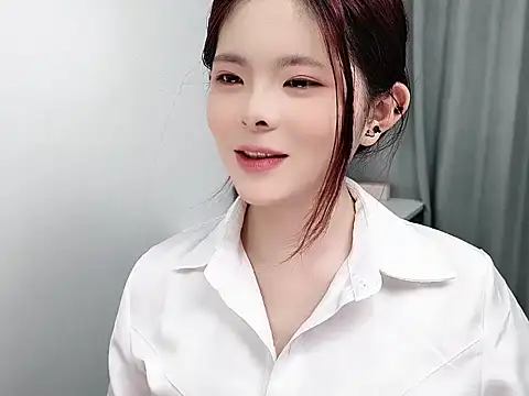 Snapshot of cherry-_-cherry chatting on February 23, 2:20 am cherry- -cherry online show from February 23, 2:20 am