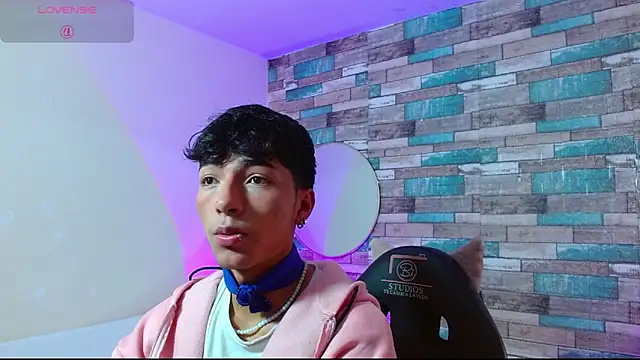 osamu tay online show from March 7, 11:51 am