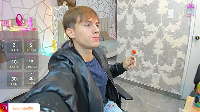 EVAN TAY online show from April 13, 3:12 am